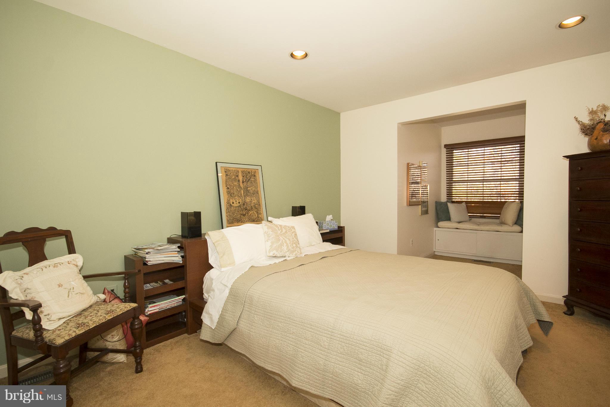 23 Raisin Tree Circle Pikesville, MD 21208 - Photo 17 of 22 Bedroom