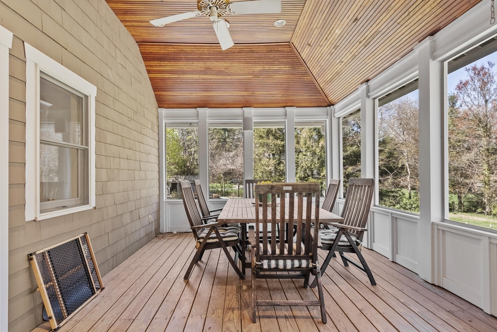 343 Holden Wood Road Concord, MA 01742 - Photo 9 of 41