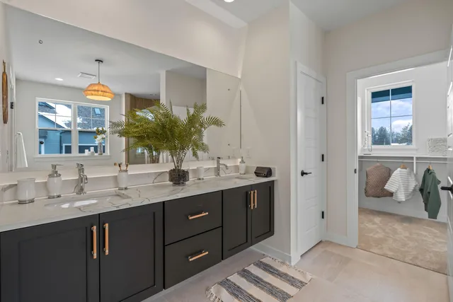 $1,649,900 | 4630 Merrick Trail, Brookfield, WI 53045