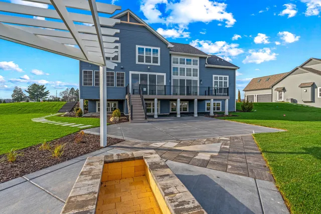 $1,649,900 | 4630 Merrick Trail, Brookfield, WI 53045