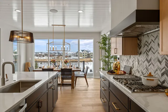 $1,649,900 | 4630 Merrick Trail, Brookfield, WI 53045