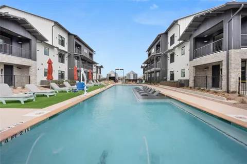 $289,500 | 634 Central Parkway, Unit 1212, New Braunfels, TX 78130