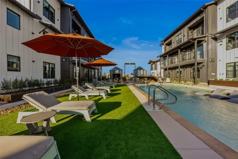$289,500 | 634 Central Parkway, Unit 1212, New Braunfels, TX 78130