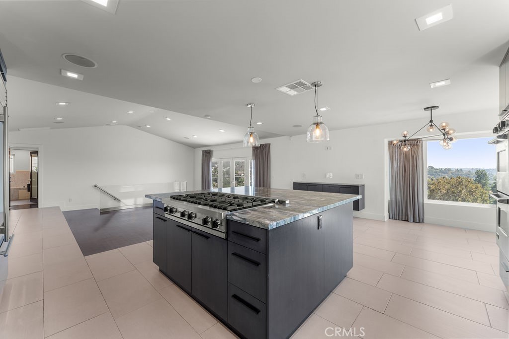 900 Cavanagh Road Glendale, CA 91207 - Photo 16 of 75 Gallery Image 16