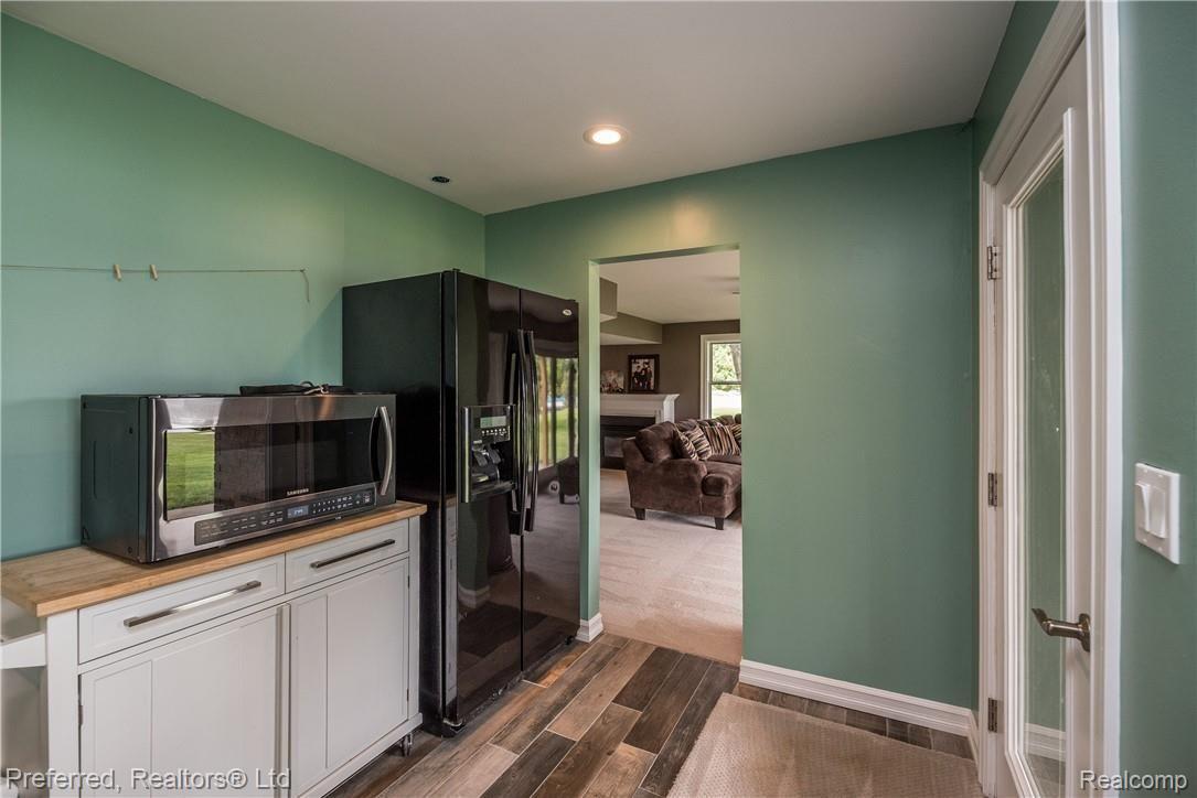 7506 McGuire Road Fenton, MI 48430 - Photo 30 of 50 DSC_1600.jpg