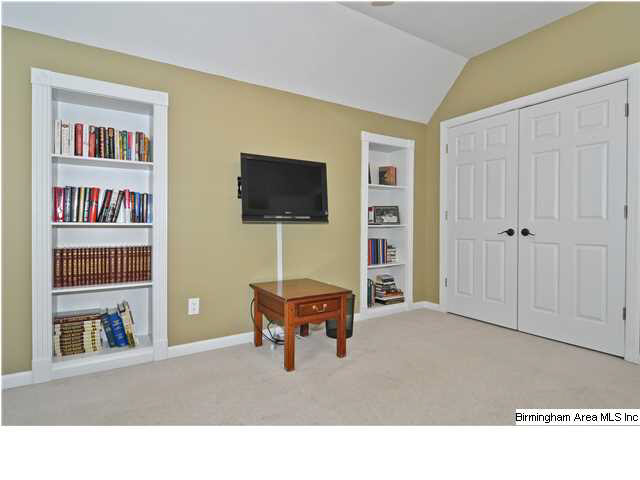 1050 Columbiana Road Birmingham, AL 35209 - Photo 17 of 26