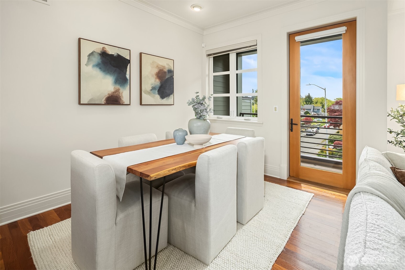 3215 West Lynn Street Seattle, WA 98199 - Photo 11 of 39