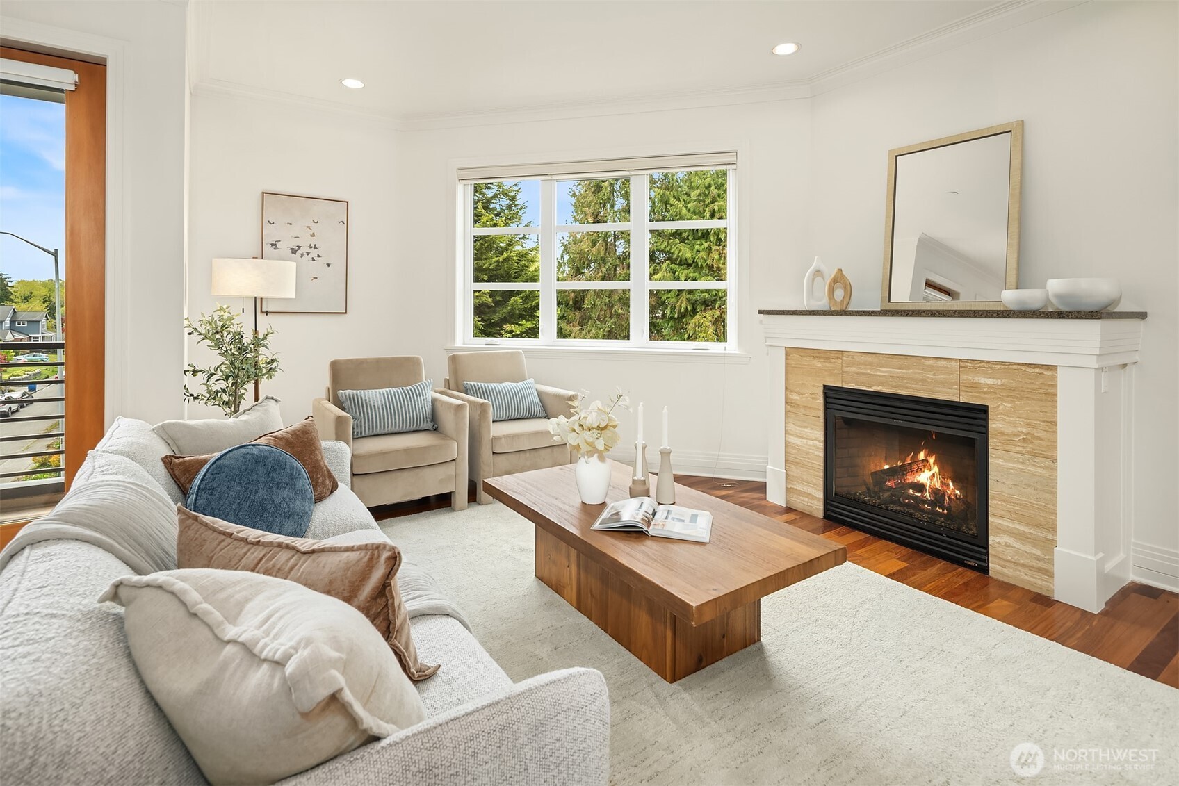 3215 West Lynn Street Seattle, WA 98199 - Photo 10 of 39
