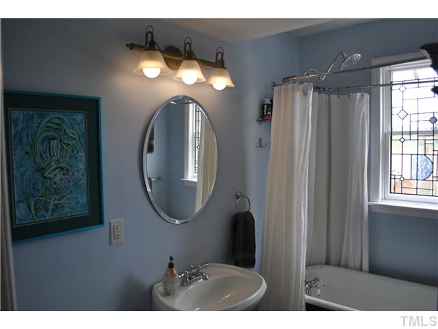 710 New Raleigh, NC 27608 - Photo 15 of 25 a view of a interior of the house