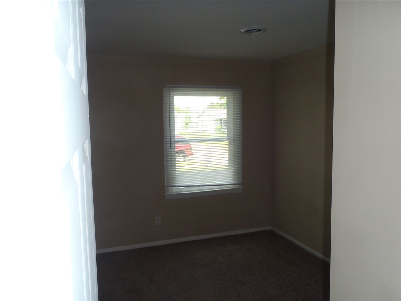 2008 Mathias Street Fort Wayne, IN 46815 - Photo 11 of 16 Gallery Image 11