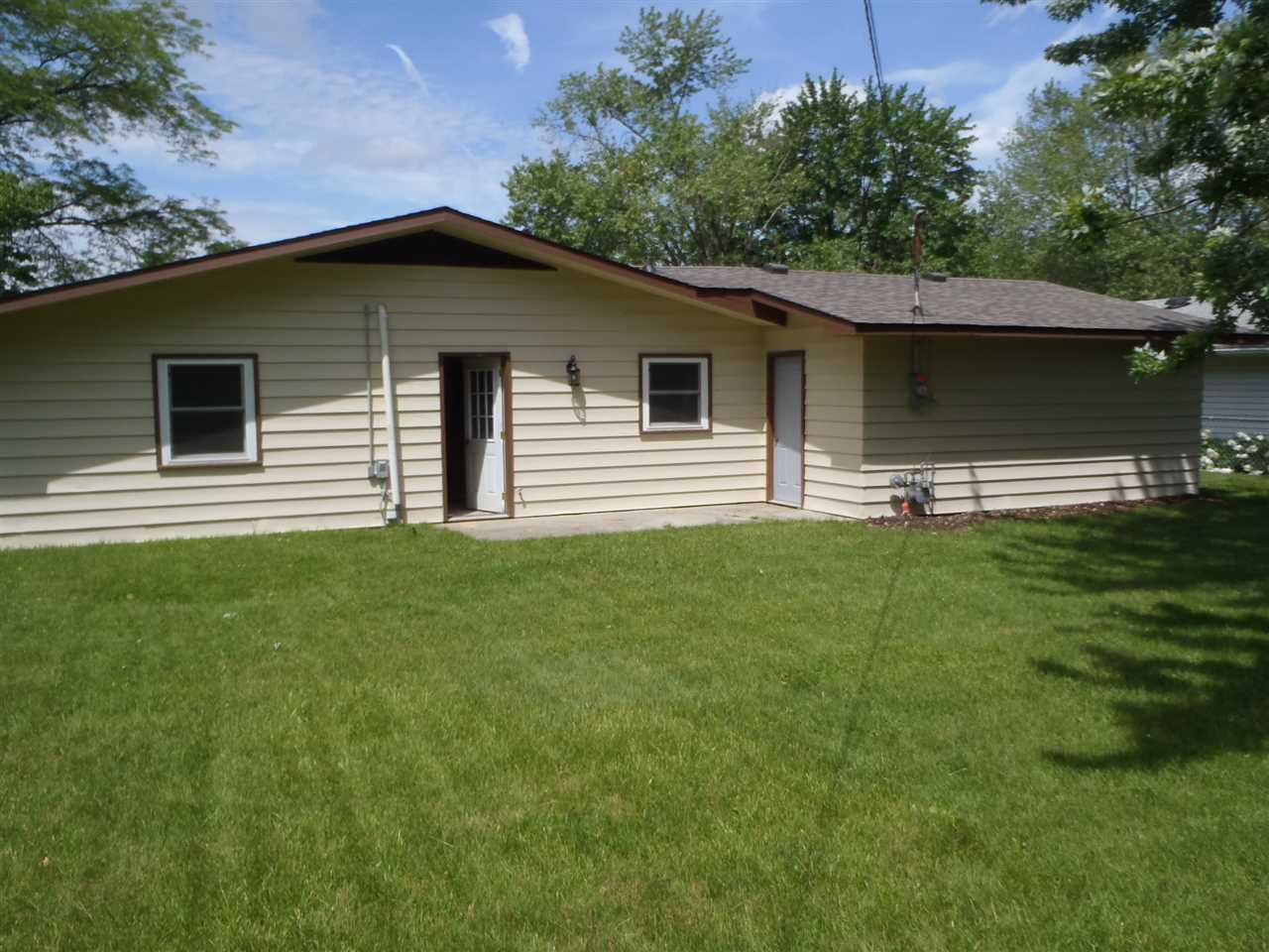 2008 Mathias Street Fort Wayne, IN 46815 - Photo 15 of 16 Gallery Image 15