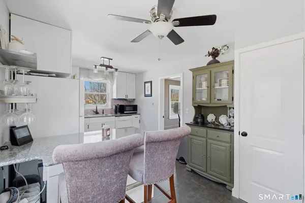 $360,000 | 961 Windsor Avenue, Windsor, CT 06095