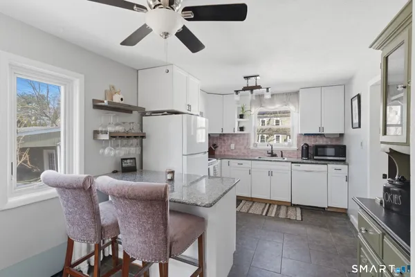 $360,000 | 961 Windsor Avenue, Windsor, CT 06095