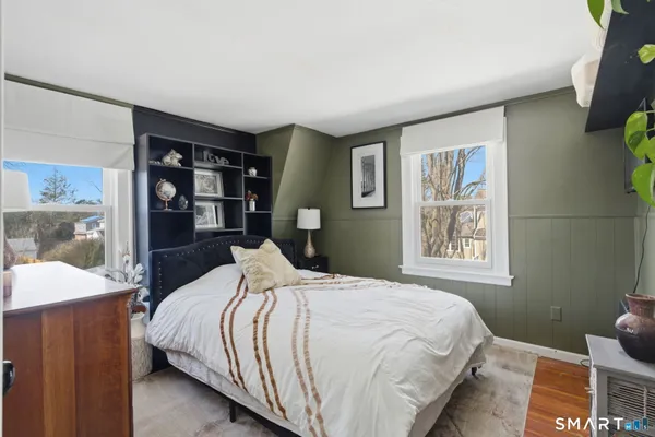 $360,000 | 961 Windsor Avenue, Windsor, CT 06095