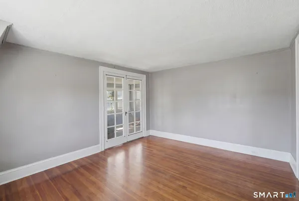 $360,000 | 961 Windsor Avenue, Windsor, CT 06095