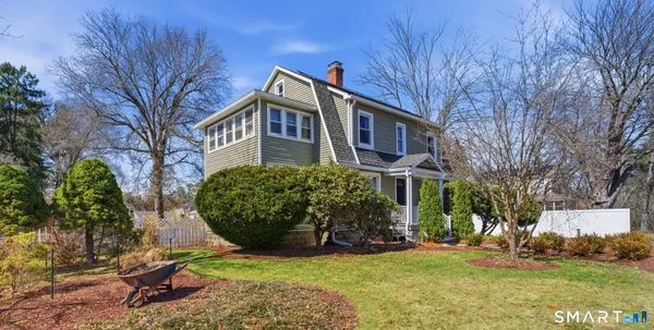 $360,000 | 961 Windsor Avenue, Windsor, CT 06095