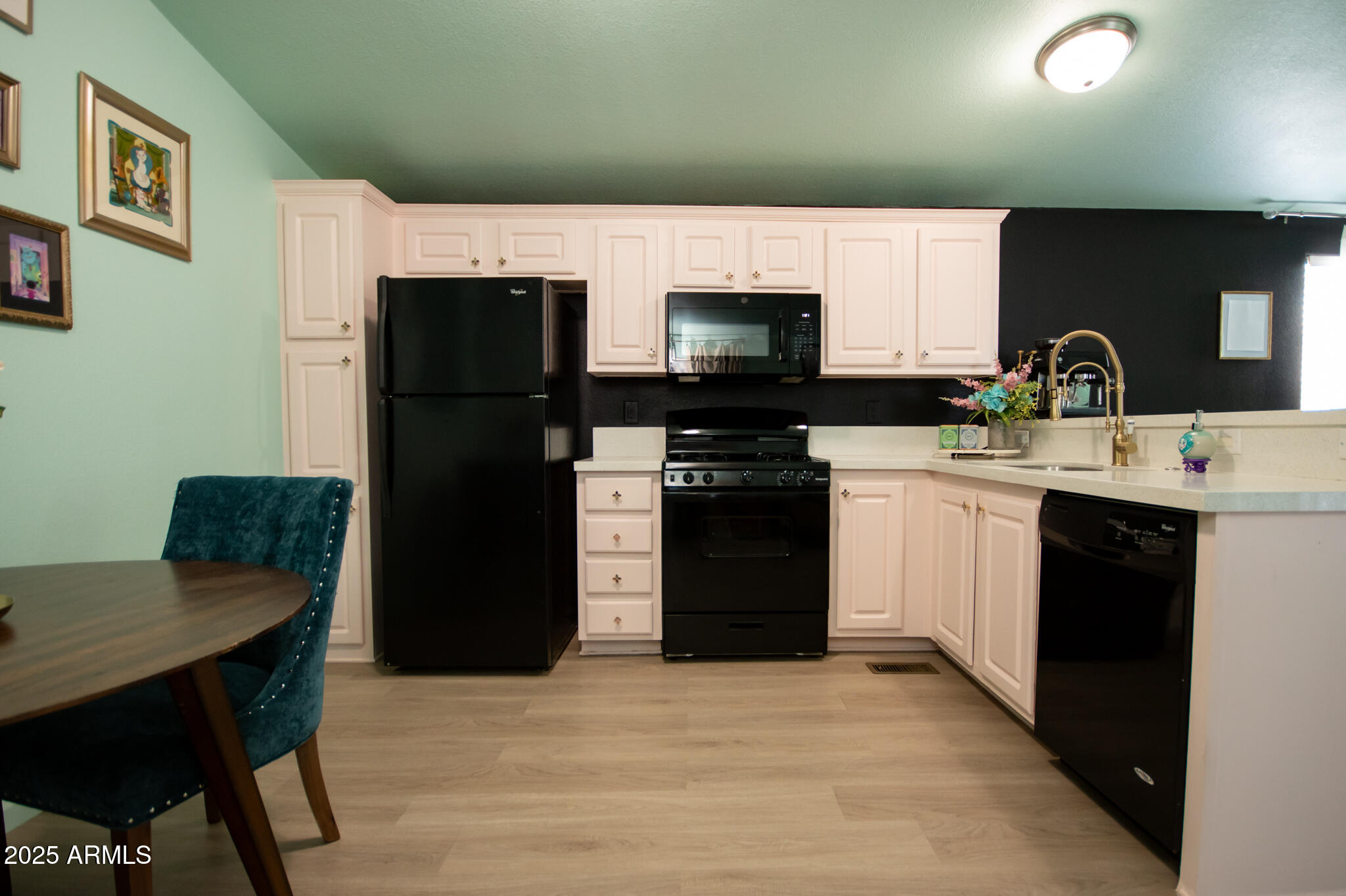 1650 South Arizona Avenue, Unit 283 Chandler, AZ 85286 - Photo 7 of 27 Lot283-19