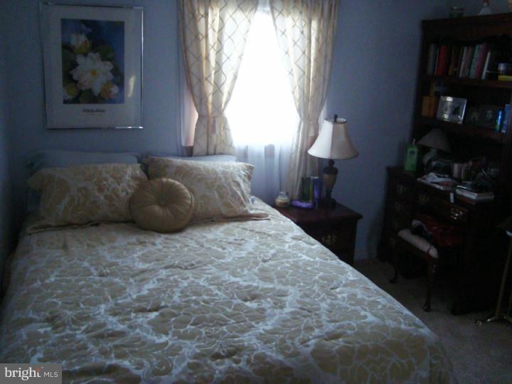 29 Cold Spring Road Trenton, NJ 08619 - Photo 17 of 22 Bedroom 3
