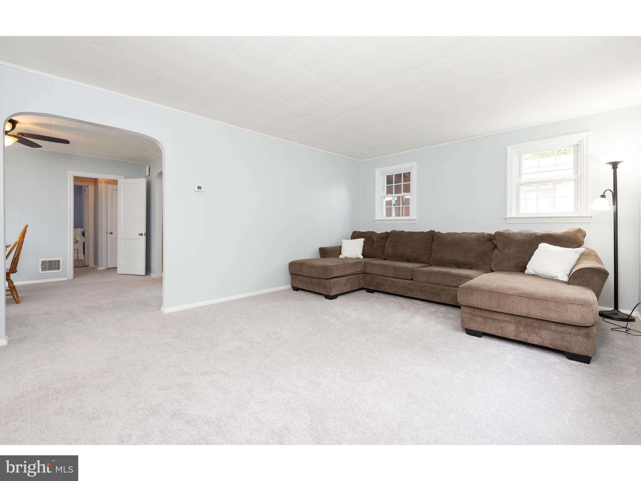 110 Walnut Road Wallingford, PA 19086 - Photo 5 of 24 Gallery Image 5