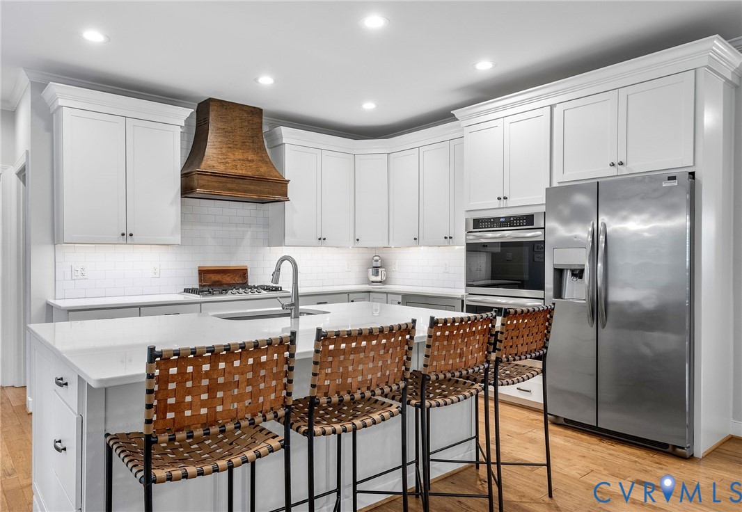 2319 Founders Bridge Road Midlothian, VA 23113 - Photo 12 of 50 Kitchen featuring appliances with stainless steel