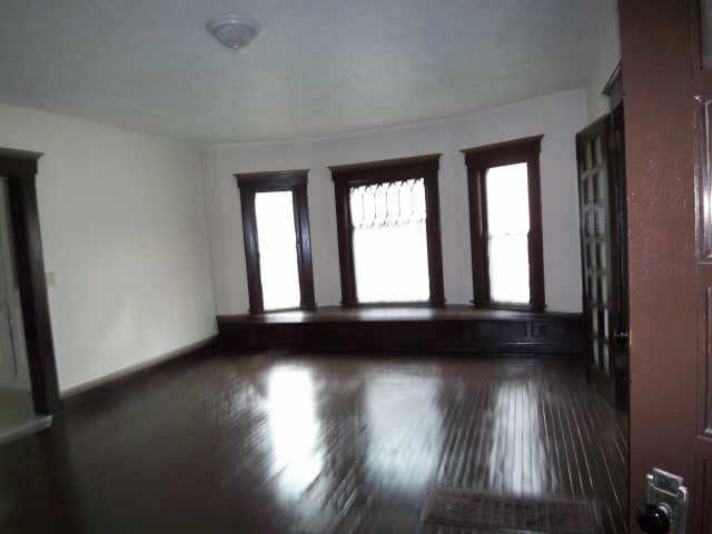 1008 South Center Street Springfield, OH 45506 - Photo 5 of 10