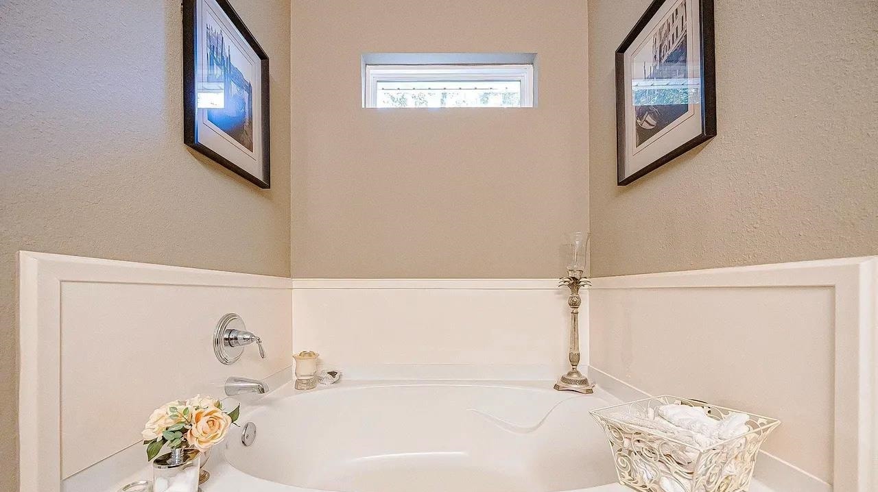 12230 Bromley Road Stapleton, AL 36578 - Photo 22 of 34 Bathroom