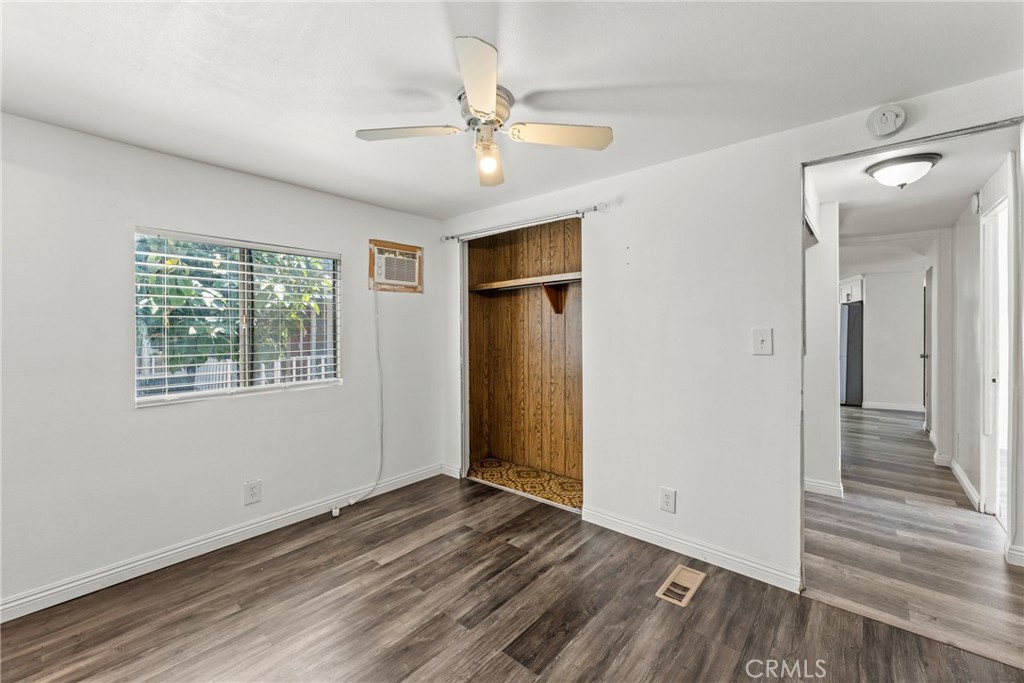 1155 South Riverside Street, Unit 136 Rialto, CA 92376 - Photo 15 of 33