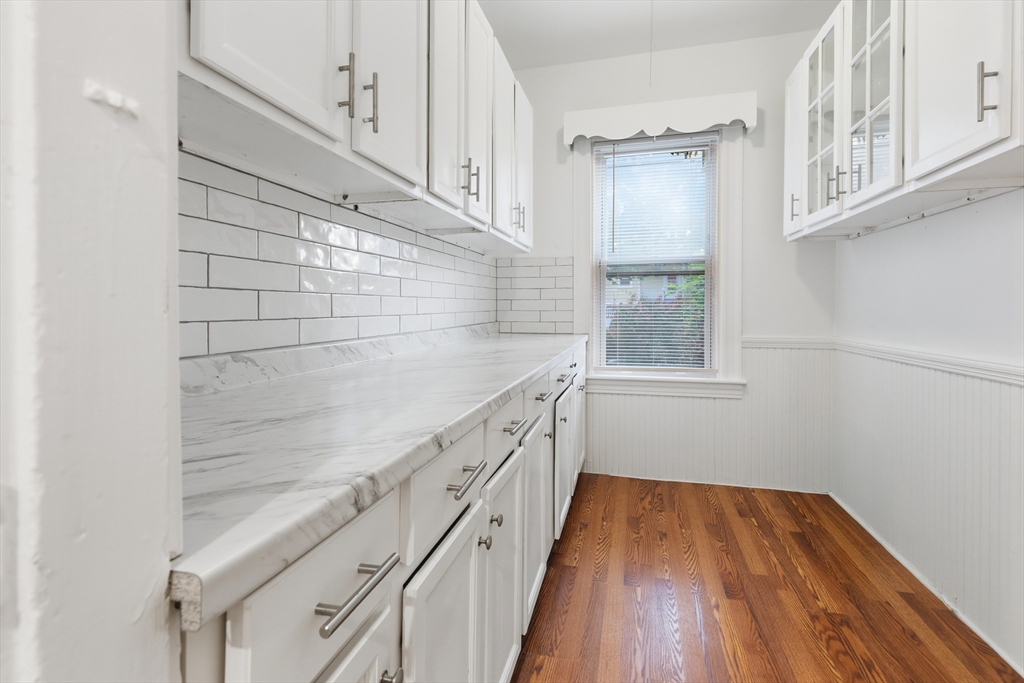 398 Spring Street, Unit 1 Brockton, MA 02301 - Photo 6 of 24