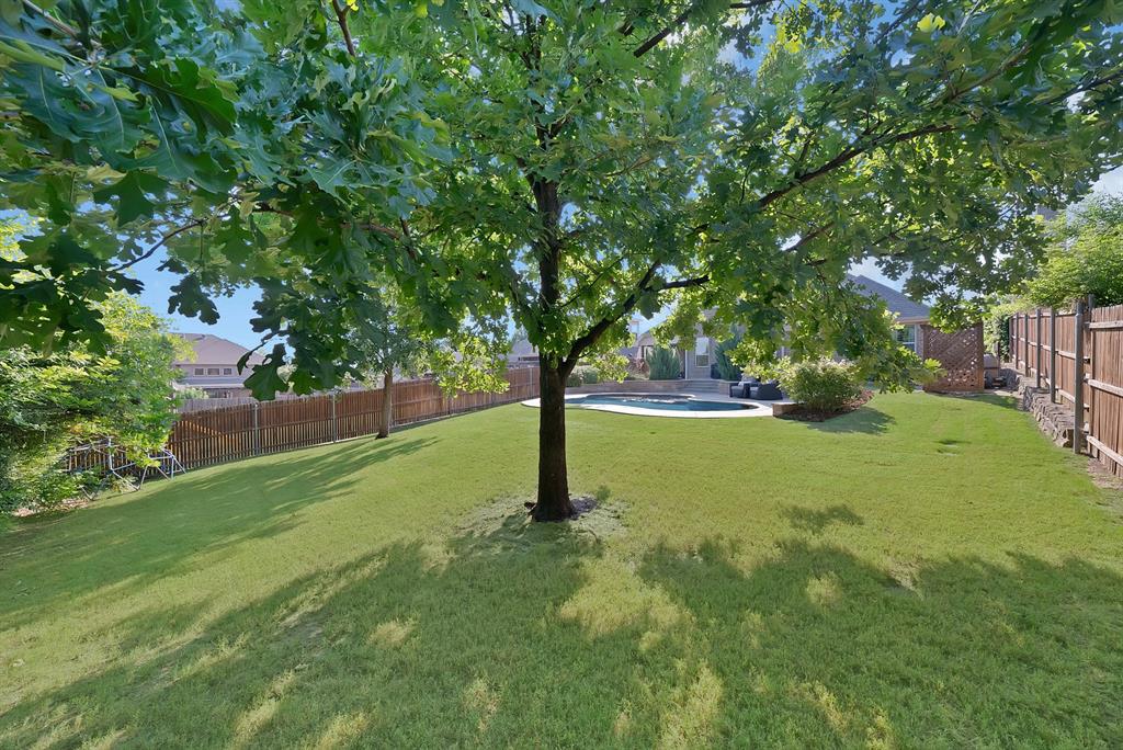 9012 Inwood Street Benbrook, TX 76126 - Photo 38 of 40