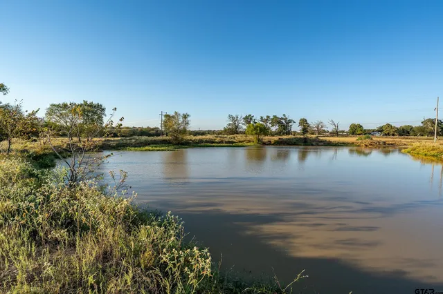 a view of a lake with houses