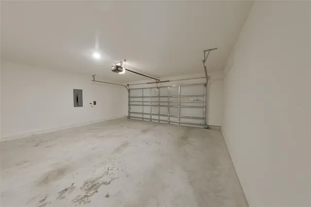 $2,295 | 8597 Southwest 44th Court, Ocala, FL 34476