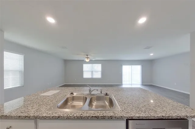 $2,295 | 8597 Southwest 44th Court, Ocala, FL 34476