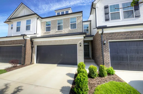 $480,000 | 5606 Corgi Drive, Ann Arbor, MI 48108