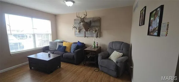 $179,999 | 604 Linda Lane, Unit B, Wentzville, MO 63385