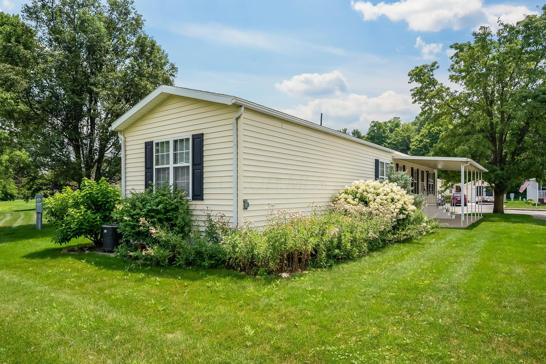 3200 Smeltzer Road, Unit 92 Marion, OH 43302 - Photo 5 of 8 6-web-or-mls-3200 Smeltzer #92-106