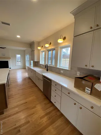 $739,900 | 43 Delmar Hill Road, Slate Hill, NY 10973