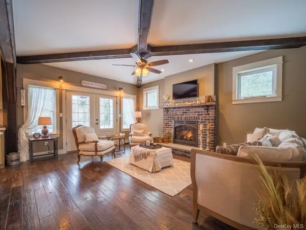 $739,900 | 43 Delmar Hill Road, Slate Hill, NY 10973