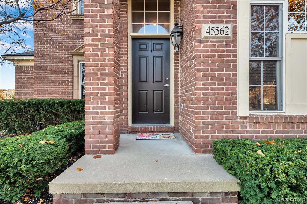 45562 South Stonewood Road, Unit 165 Canton, MI 48187 - Photo 8 of 30