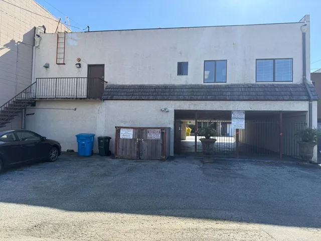 $1,950,000 | 1761 Laurel Street, San Carlos, CA 94070