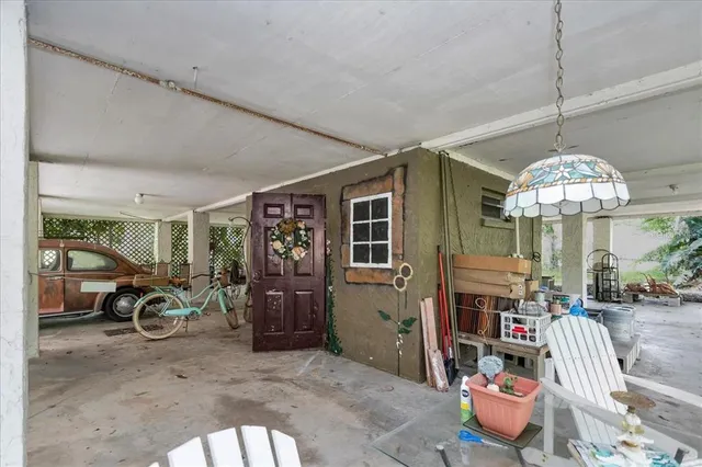 $947,500 | 35 Magnolia Avenue, Yankeetown, FL 34498