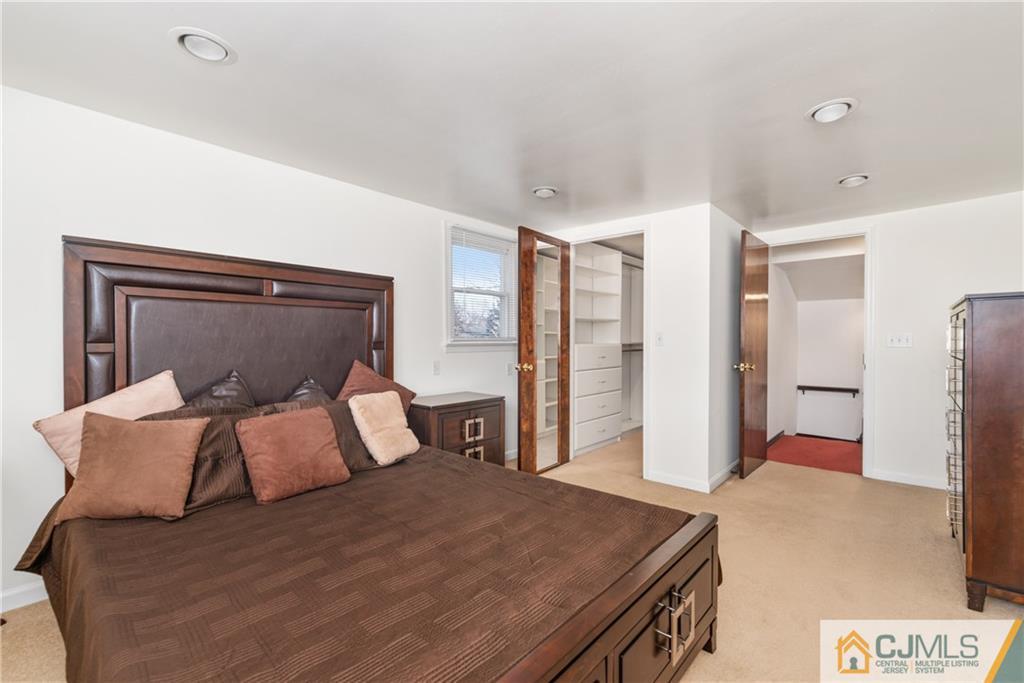 188 Jeffery Road Colonia, NJ 07067 - Photo 21 of 36 Gallery Image 21