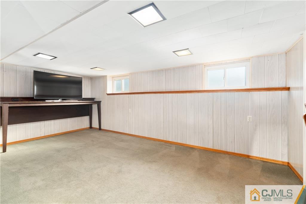188 Jeffery Road Colonia, NJ 07067 - Photo 31 of 36 Gallery Image 31
