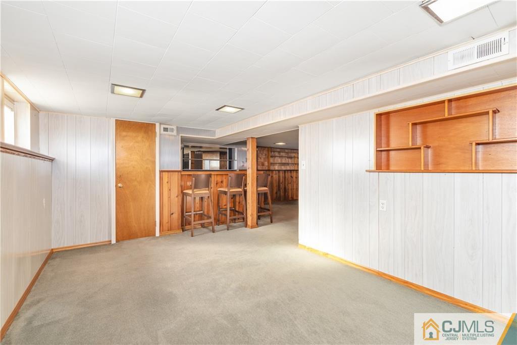 188 Jeffery Road Colonia, NJ 07067 - Photo 32 of 36 Gallery Image 32