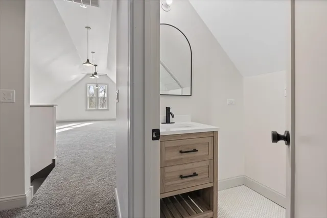 $1,750,000 | 1328 West Byron Street, Chicago, IL 60613