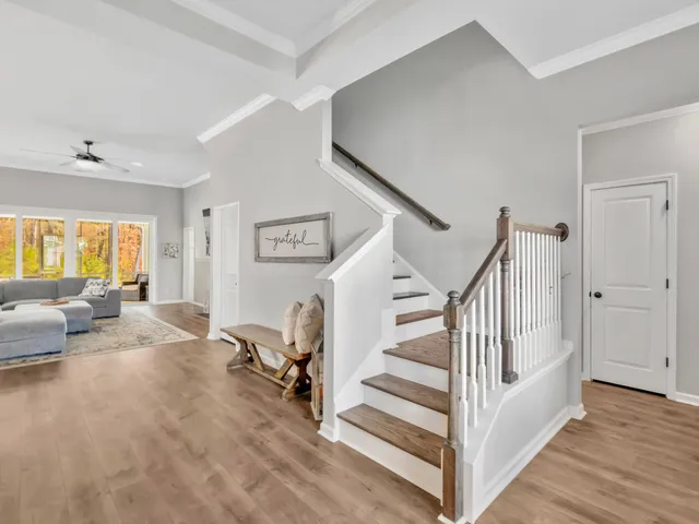 $569,900 | 404 Oak View Way, Summerville, SC 29483