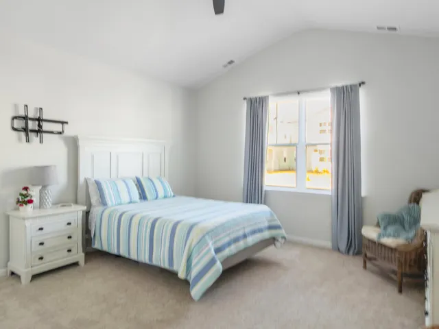 $569,900 | 404 Oak View Way, Summerville, SC 29483