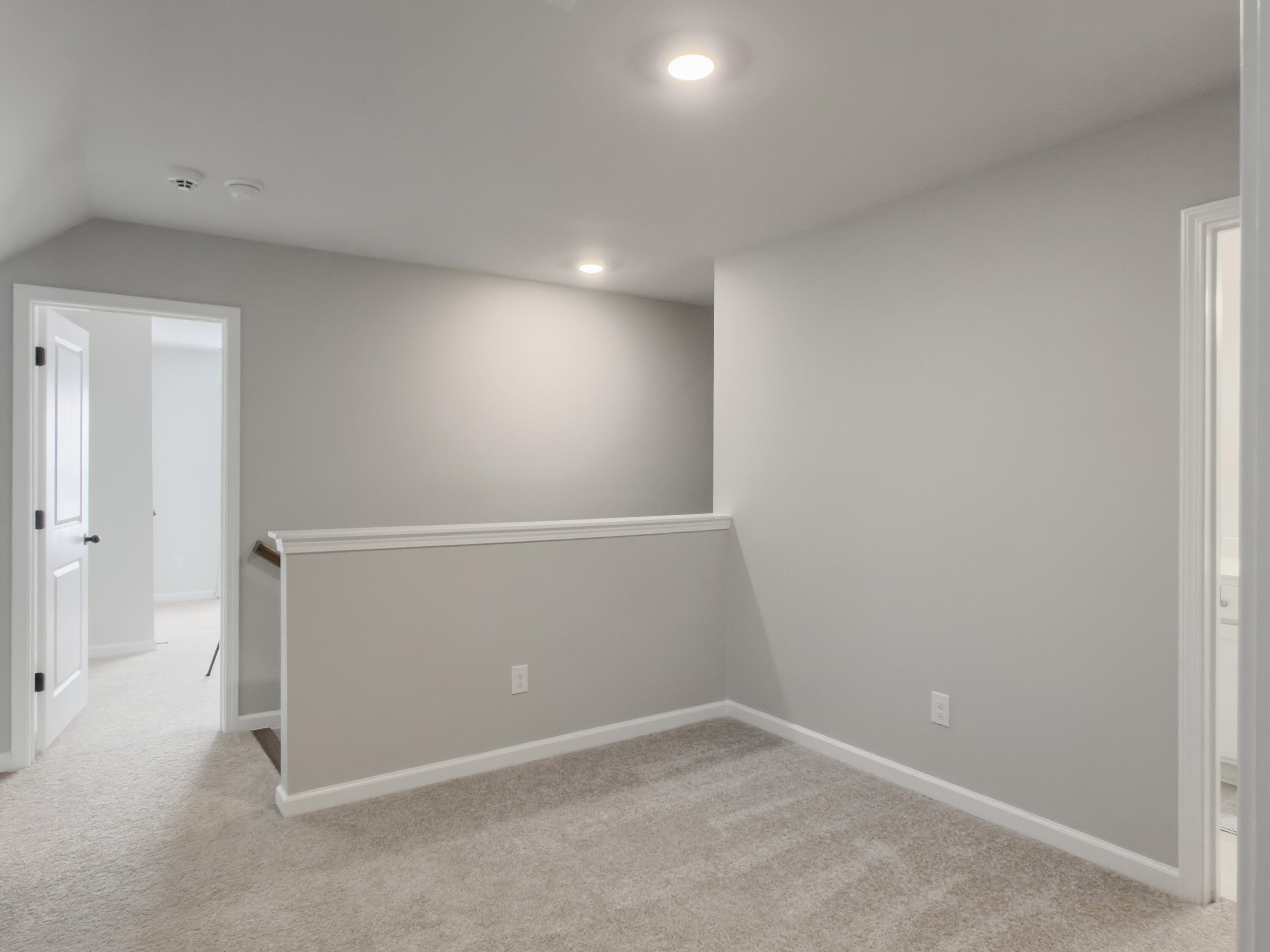 404 Oak View Way Summerville, SC 29483 - Photo 34 of 54 Photo Dec 20 2025, 10 54 47 AM