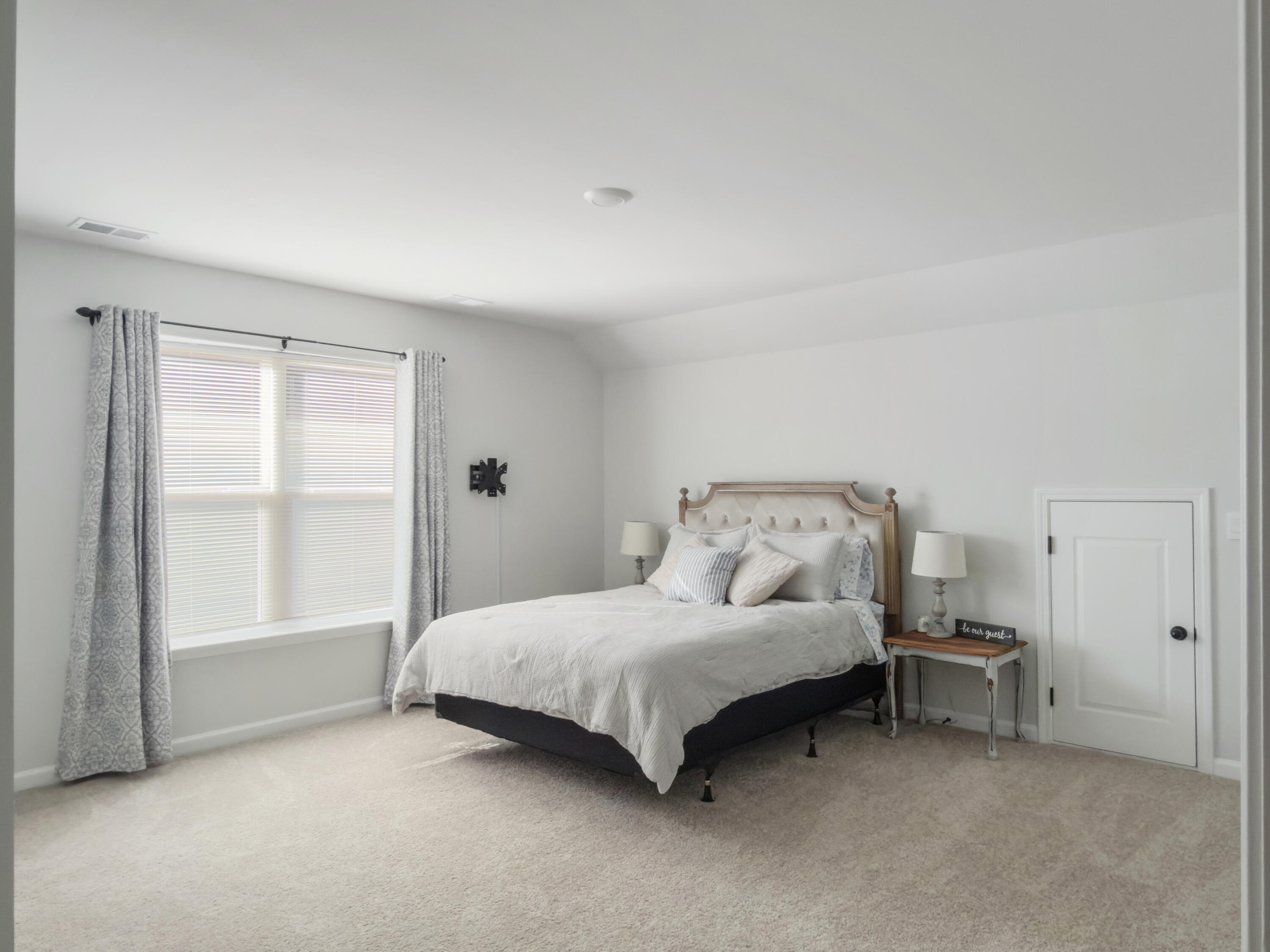 404 Oak View Way Summerville, SC 29483 - Photo 37 of 54 Photo Dec 20 2025, 10 55 47 AM