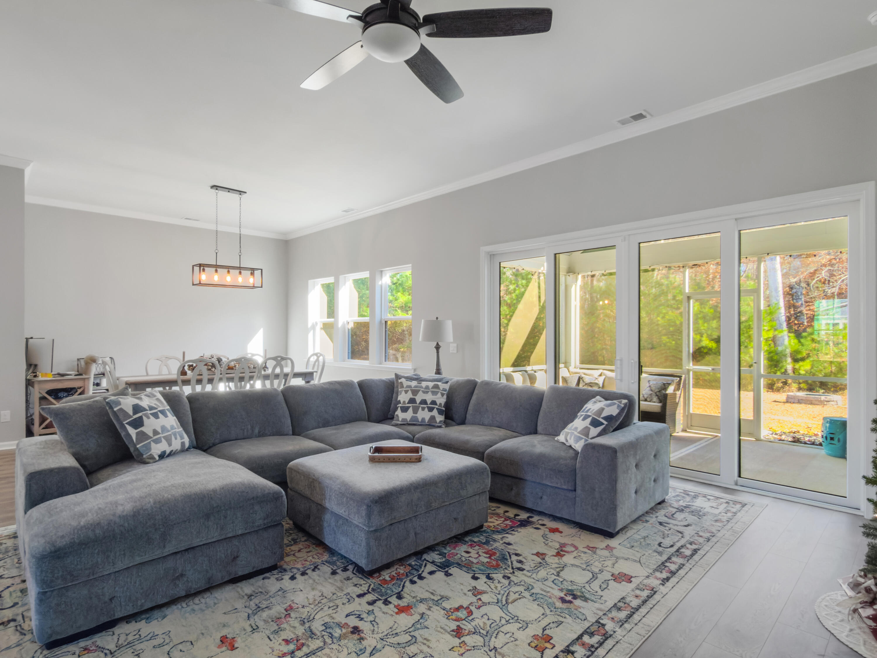 404 Oak View Way Summerville, SC 29483 - Photo 7 of 54 Photo Dec 20 2025, 11 05 41 AM