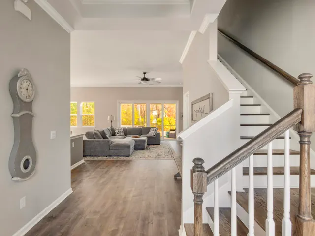 $569,900 | 404 Oak View Way, Summerville, SC 29483